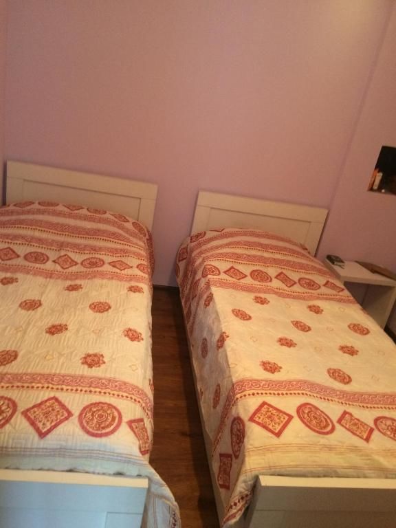 Отель Guesthouse Dror Местиа